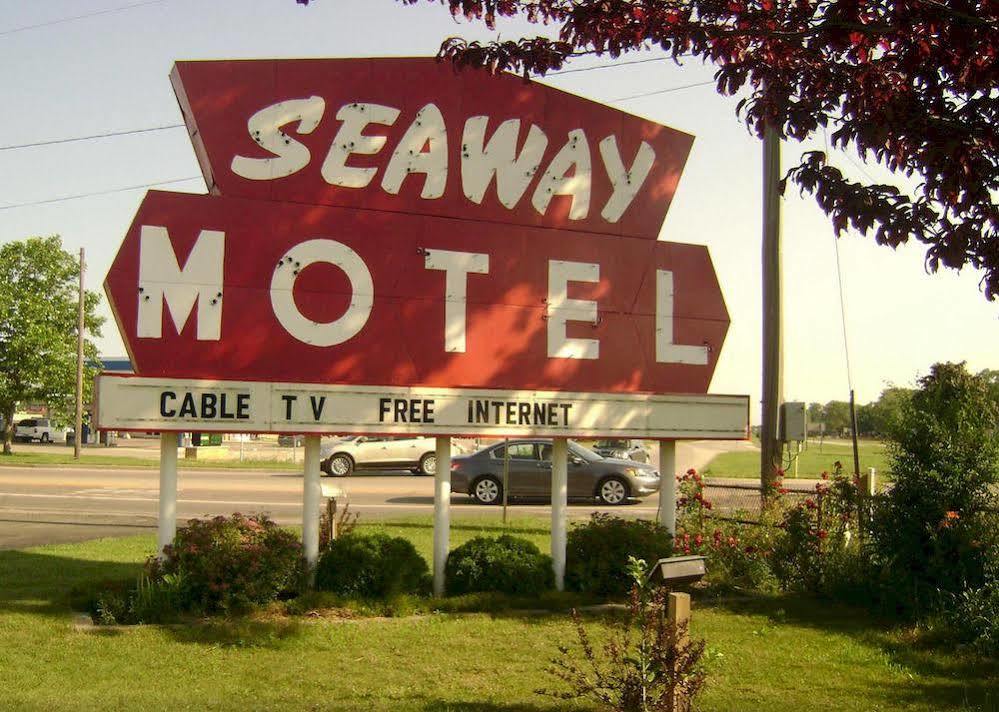 Seaway MotelRoosevelt Park エクステリア 写真